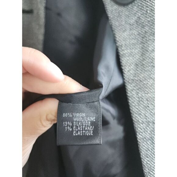 Lafayette 148 New York Women Dark Grey Silk/Wool Blend 1 Button Blazer size 4 - Picture 8 of 8